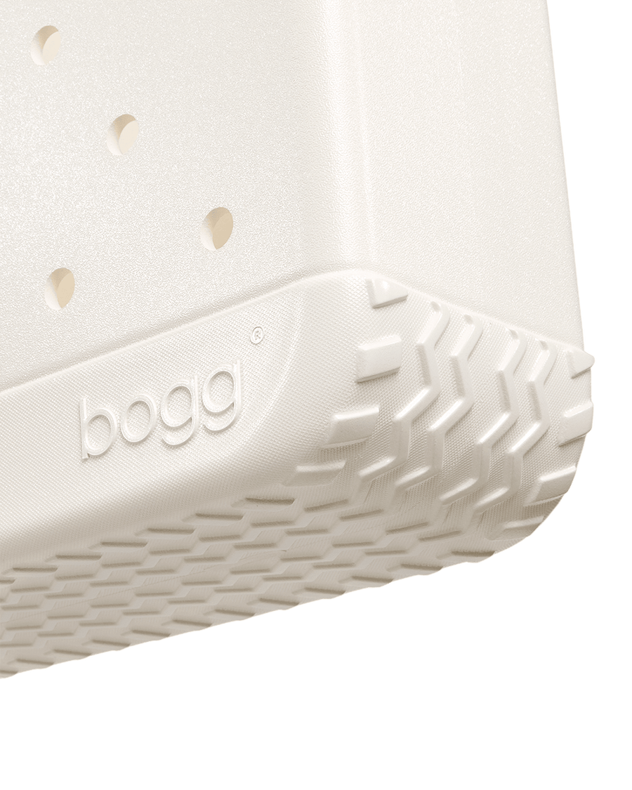 Medium Bogg® Bag - COCONUT Shimmer. 04
