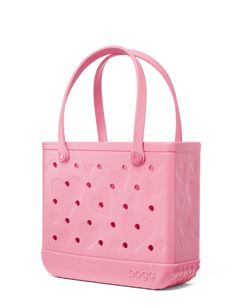 Medium Bogg® Bag - Conversation Hearts BUBBLEGUM. 02
