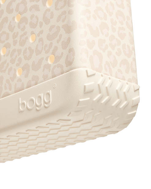 Medium Bogg® Bag - Doe Ray Me. 04
