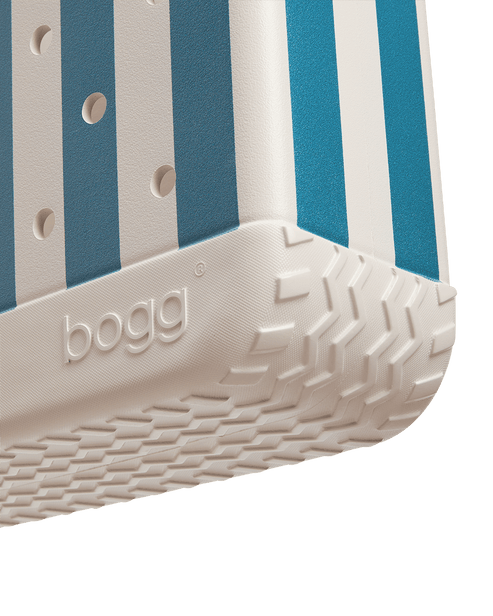 Medium Bogg Bag - Dockside Stripe. 04
