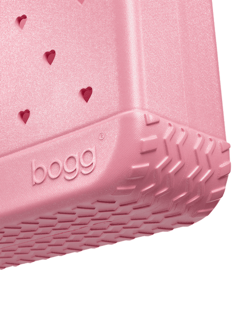 Medium Bogg® Bag - Heart Shimmer BUBBLEGUM. 04
