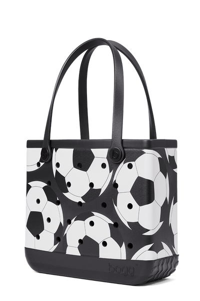 【Bogg Bags】USA発耐水トートバッグ スポーツ柄 Baby Bogg Bag Baby Bogg Bag - Let's Kick It – BOGG BAG