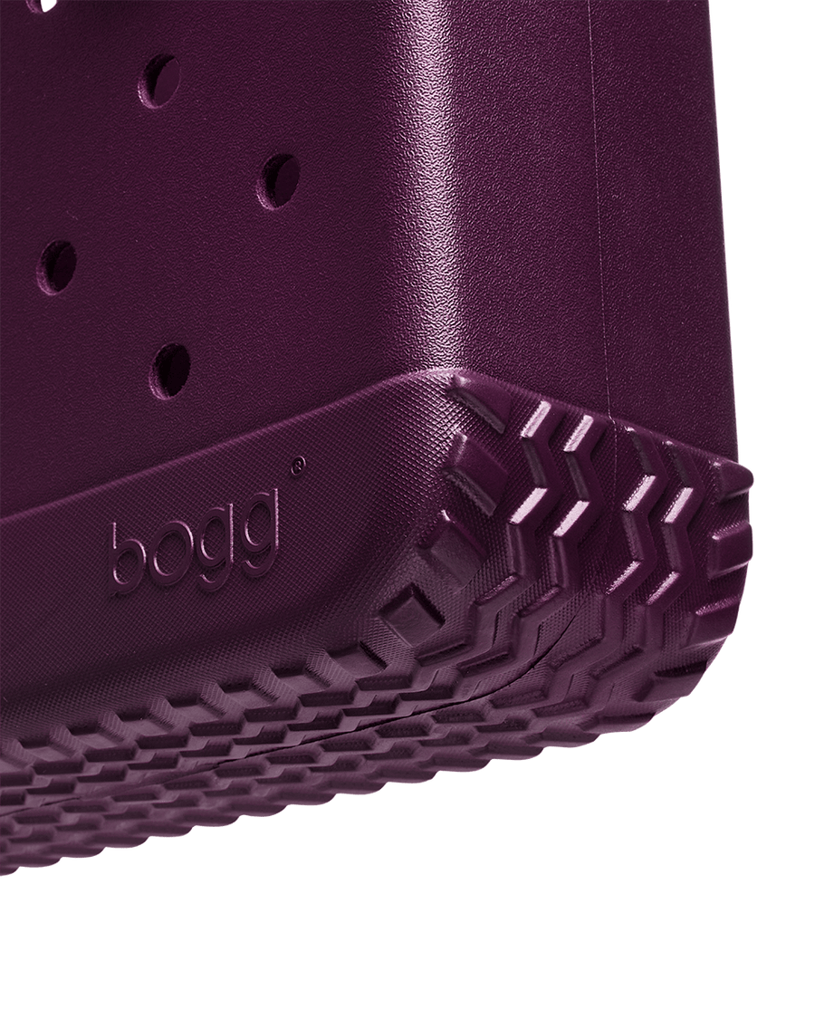 Small Bogg® Bag - Boysenberry Bogg®. 04
