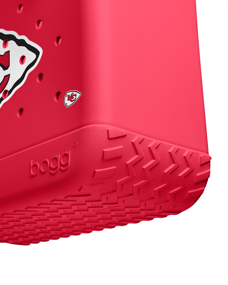 Large/Extra Large Bogg® Bag - Kansas City Chiefs. 04
