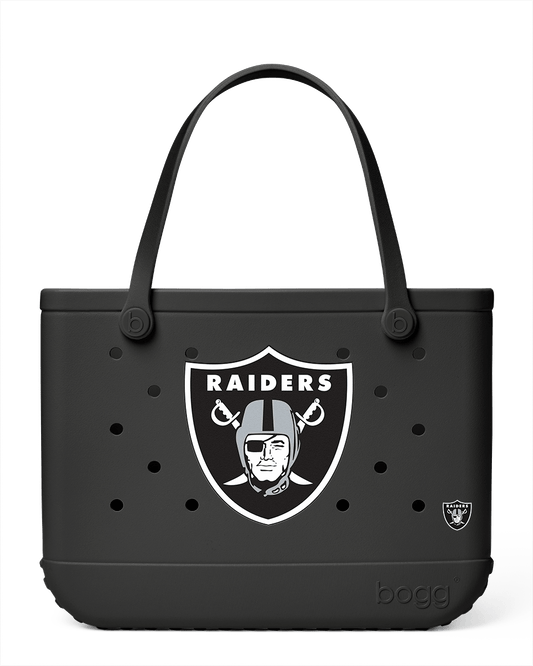 Large/Extra Large Bogg® Bag - Las Vegas Raiders. 01