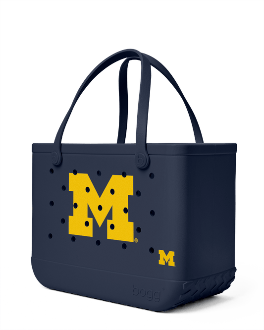 Large/Extra Large Bogg Bag - Michigan Wolverines View 2
