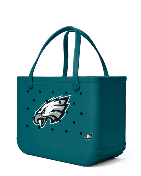 Large/Extra Large Bogg Bag - Philadelphia Eagles. 02
