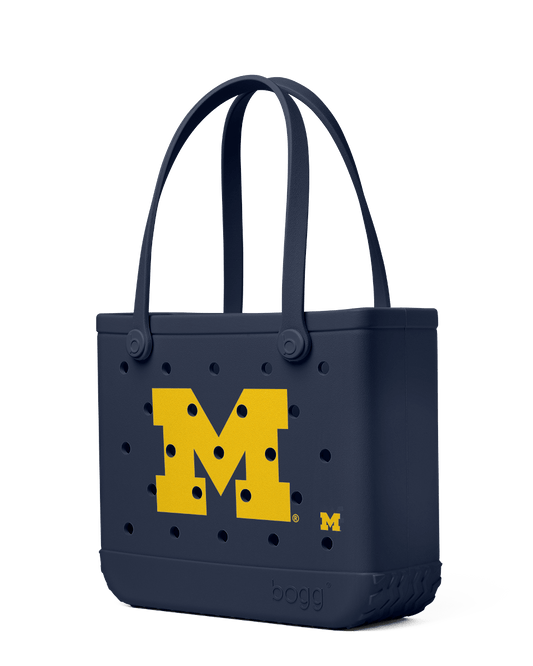 Medium Bogg Bag - Michigan Wolverines View 2