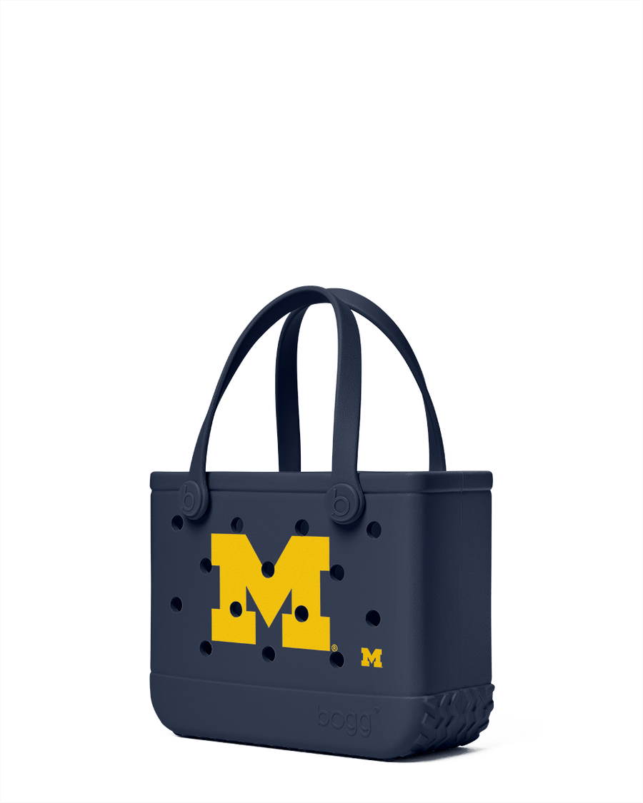 Small Bogg® Bag - Michigan Wolverines. 02
