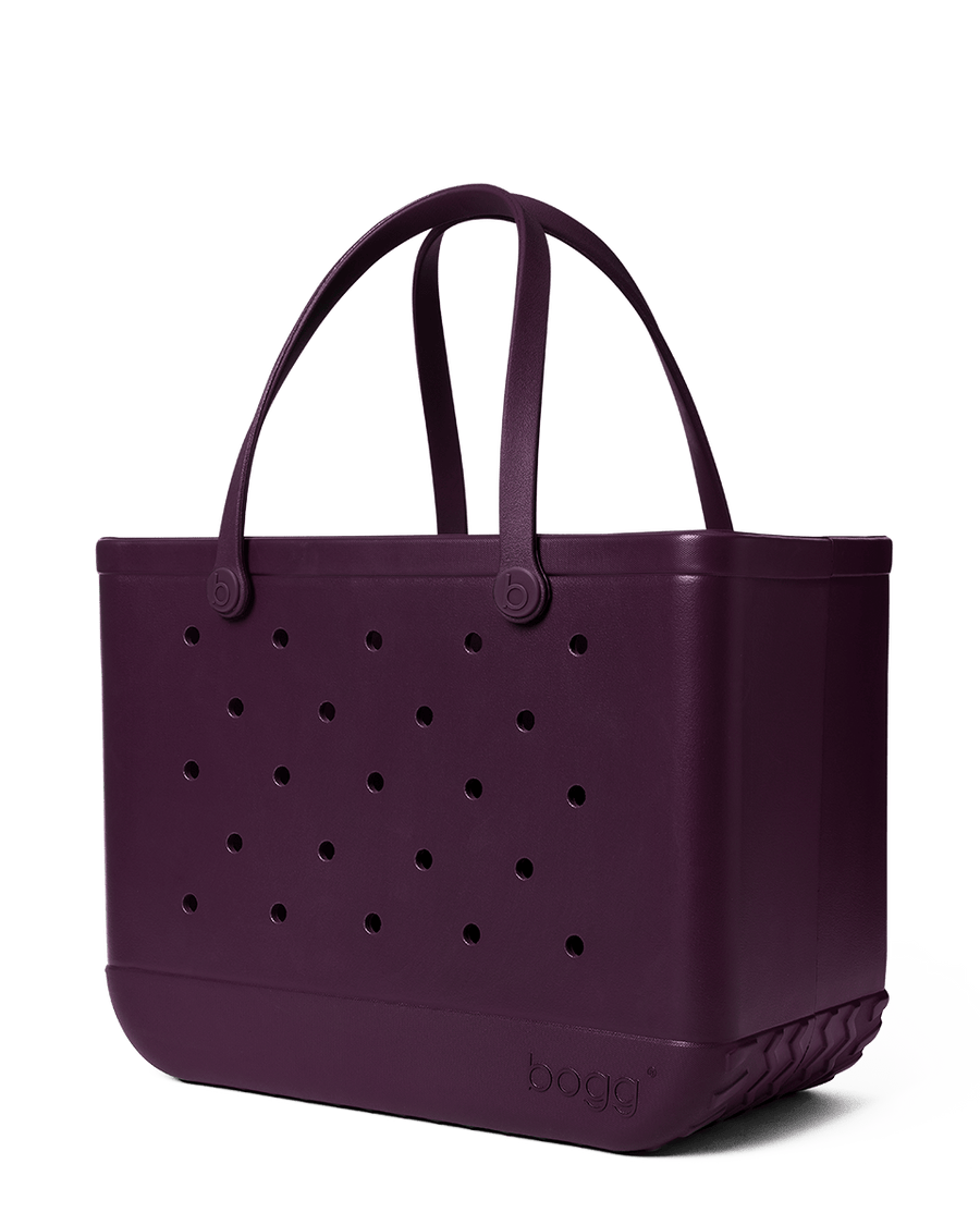 Large/Extra Large Bogg® Bag - Boysenberry Bogg®. 02
