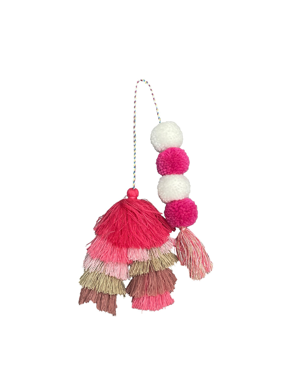 Bogg® Bag Bauble - Straw Market Double Tassel. 01
