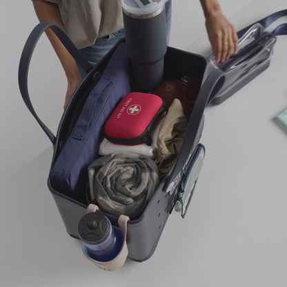 cloudinary__boggbag-marketing__video__upload__Bogg_Accessory_BeltBag_SQUARE__cld